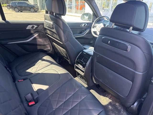 Photo of 2024 Gray BMW X5