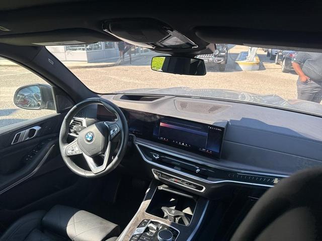 Photo of 2024 Gray BMW X5