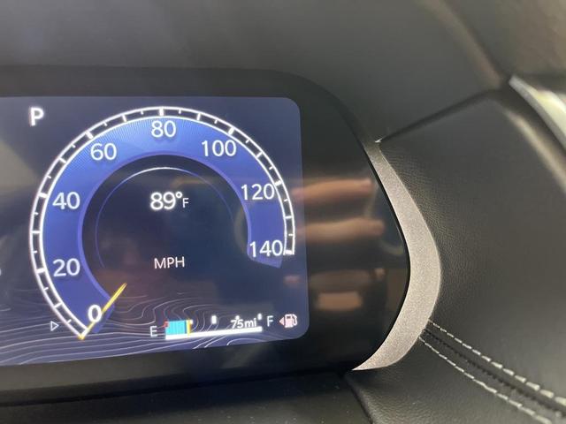 Photo of 2025 Diamond Black Jeep Grand Cherokee