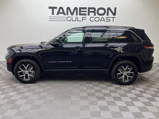 Photo of 2025 Diamond Black Jeep Grand Cherokee