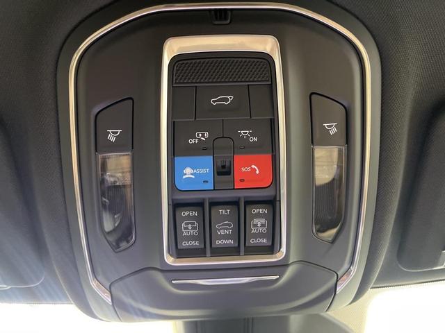 Photo of 2025 Diamond Black Jeep Grand Cherokee