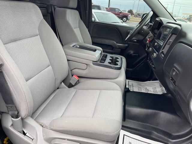 Photo of 2018 White Chevrolet Silverado 1500
