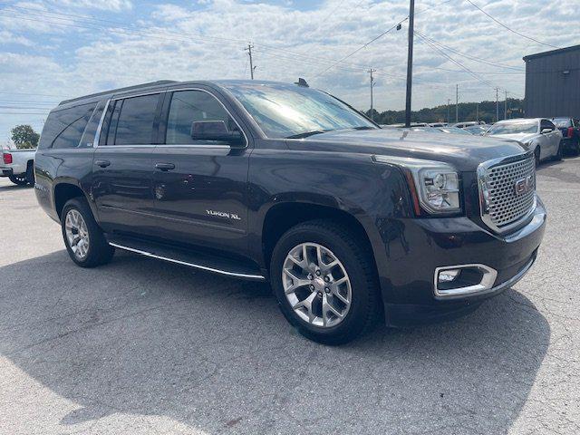 Photo of 2018 Gray GMC Yukon XL