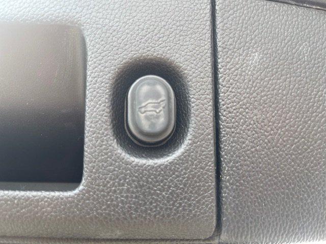 Photo of 2018 Gray GMC Yukon XL