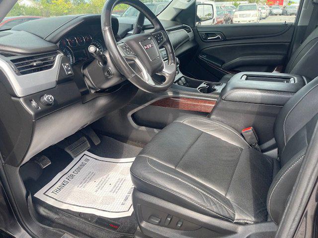 Photo of 2018 Gray GMC Yukon XL