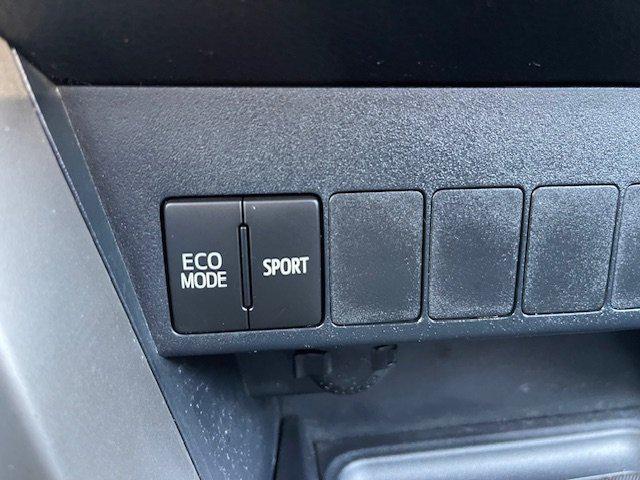 Photo of 2015 Gray Toyota RAV4