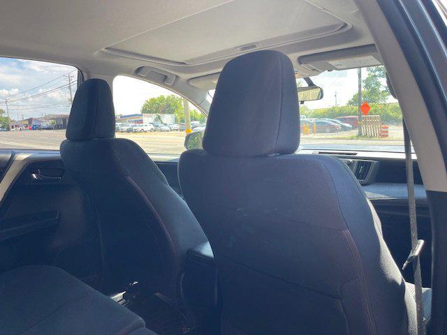 Photo of 2015 Gray Toyota RAV4