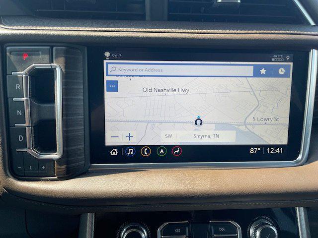 Photo of 2021 Gray GMC Yukon XL