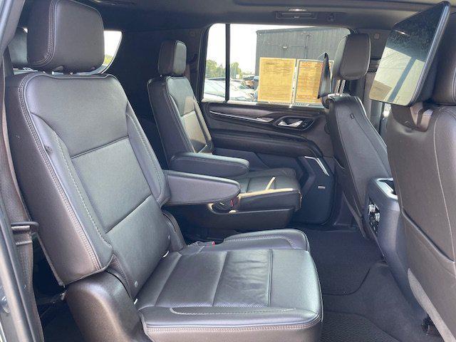 Photo of 2021 Gray GMC Yukon XL
