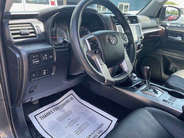 Photo of 2020 Gray Toyota 4Runner