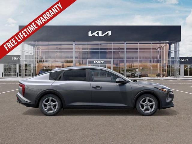 Photo of 2025 Steel Gray Kia K4