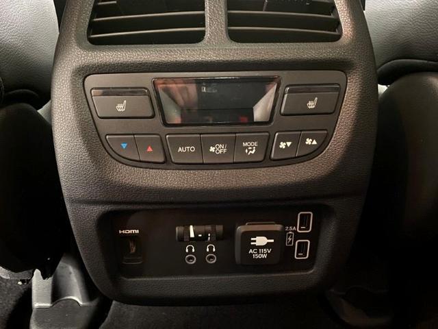 Photo of 2020 Black Honda Pilot