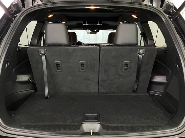 Photo of 2020 Black Honda Pilot