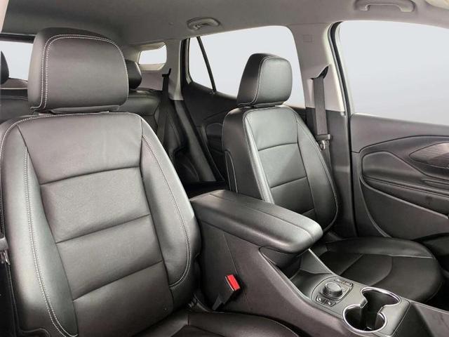 Photo of 2024 White GMC Terrain