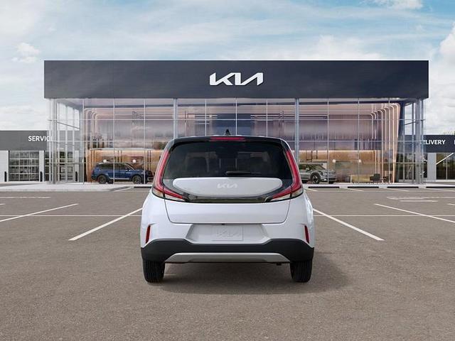 Photo of 2025 Snow White Pearl Kia Soul