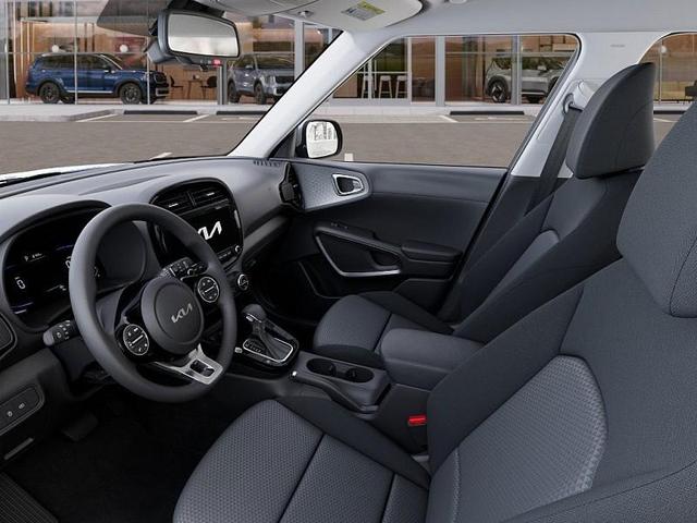 Photo of 2025 Snow White Pearl Kia Soul