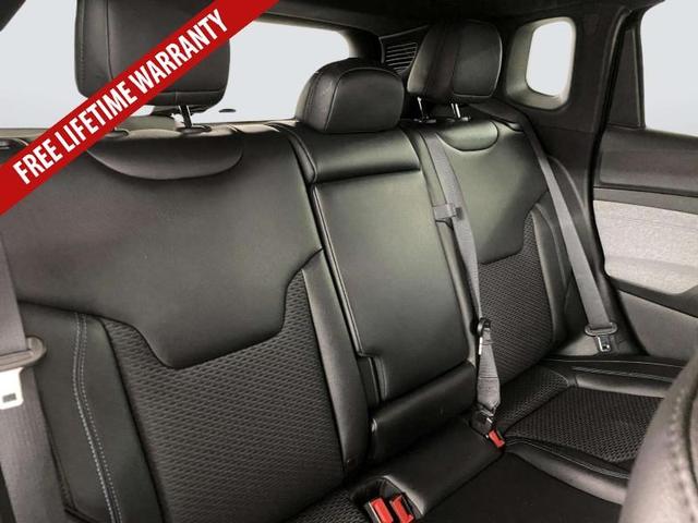 Photo of 2024 Diamond Black Jeep Compass