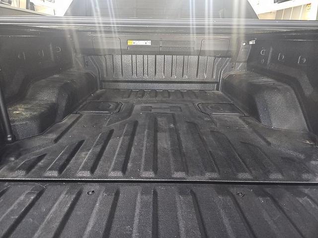 Photo of 2022 White GMC HUMMER EV