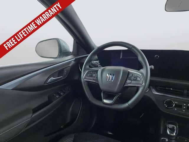 Photo of 2024 Moonstone Gray Metallic Buick Envista