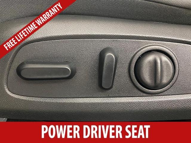 Photo of 2024 Moonstone Gray Metallic Buick Envista