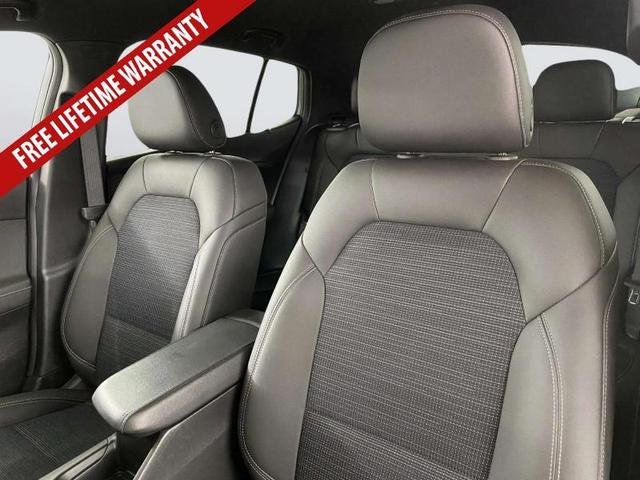 Photo of 2024 Moonstone Gray Metallic Buick Envista
