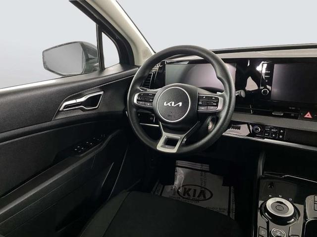 Photo of 2023 Blue Kia Sportage Hybrid