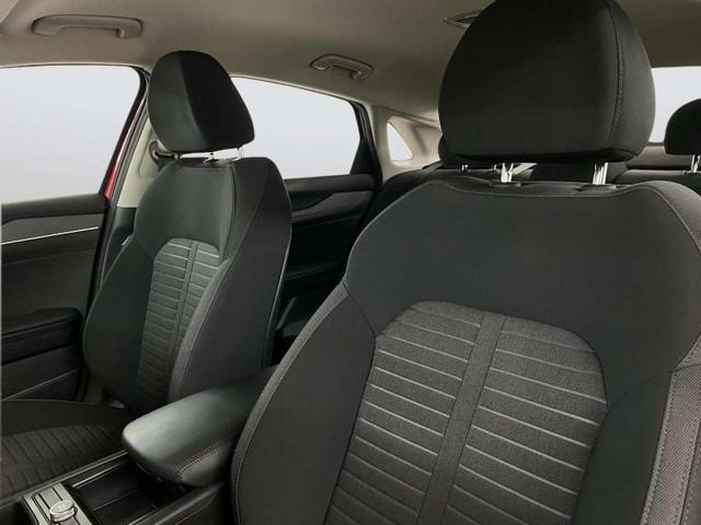Photo of 2025 Runway Red Kia K5