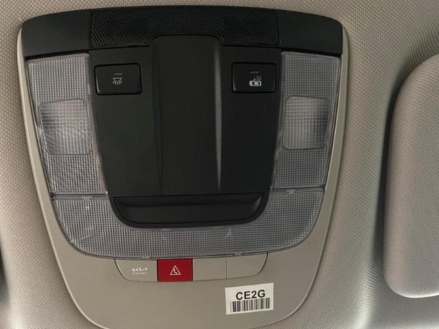 Photo of 2025 Steel Gray Kia Sorento Hybrid
