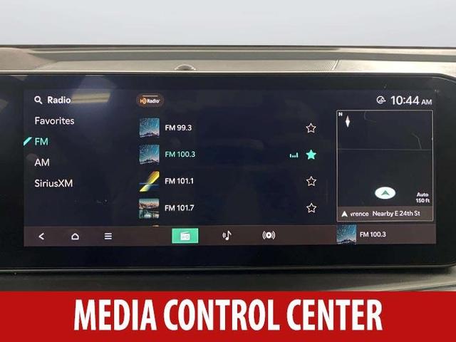 Photo of 2025 Steel Gray Kia Sorento Hybrid