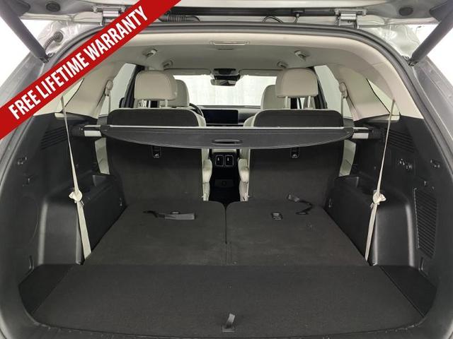 Photo of 2025 Steel Gray Kia Sorento Hybrid