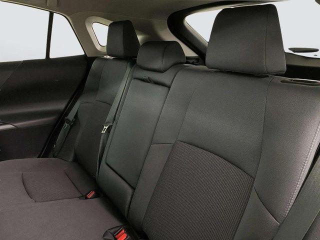 Photo of 2022 Blizzard Pearl Toyota Venza