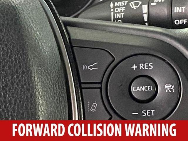 Photo of 2022 Blizzard Pearl Toyota Venza