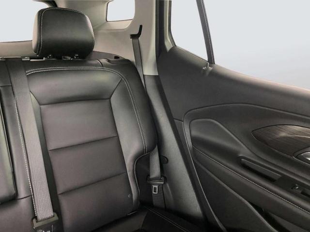 Photo of 2024 White GMC Terrain