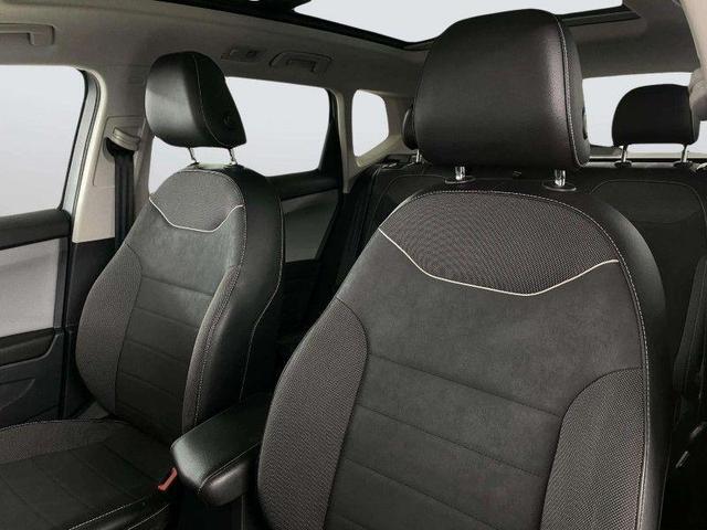 Photo of 2023 Pyrite Silver Metallic Volkswagen Taos