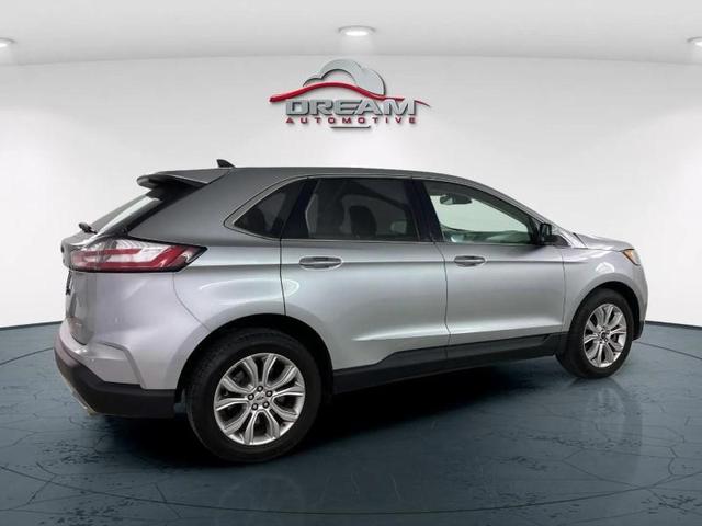 Photo of 2022 Silver Ford Edge