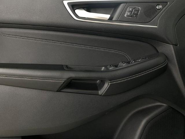 Photo of 2022 Silver Ford Edge