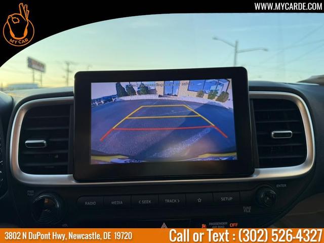 Photo of 2022 Galactic Gray Hyundai VENUE
