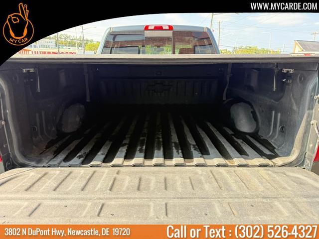 Photo of 2017 Graphite Metallic Chevrolet Silverado 1500