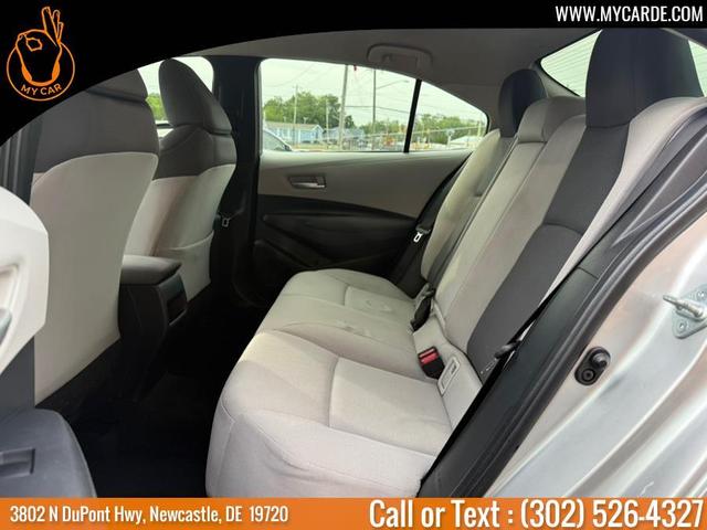 Photo of 2021 Classic Silver Metallic Toyota Corolla