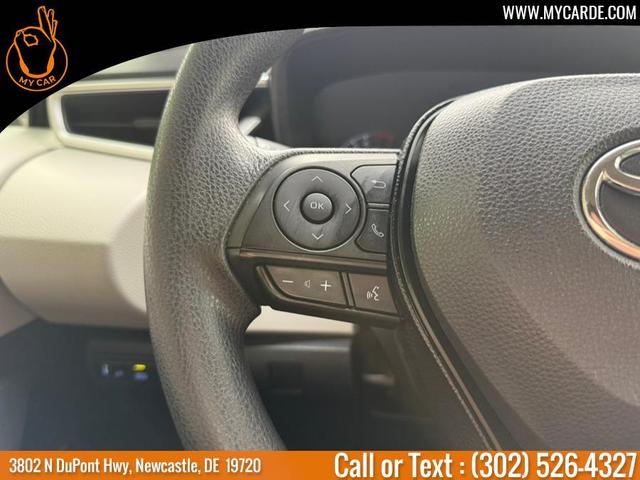 Photo of 2021 Classic Silver Metallic Toyota Corolla