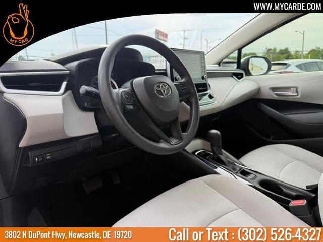 Photo of 2021 Classic Silver Metallic Toyota Corolla