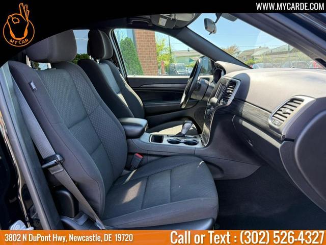 Photo of 2021 Diamond Black Jeep Grand Cherokee