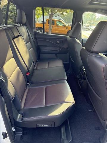 Photo of 2025 Platinum White Pearl Honda Ridgeline