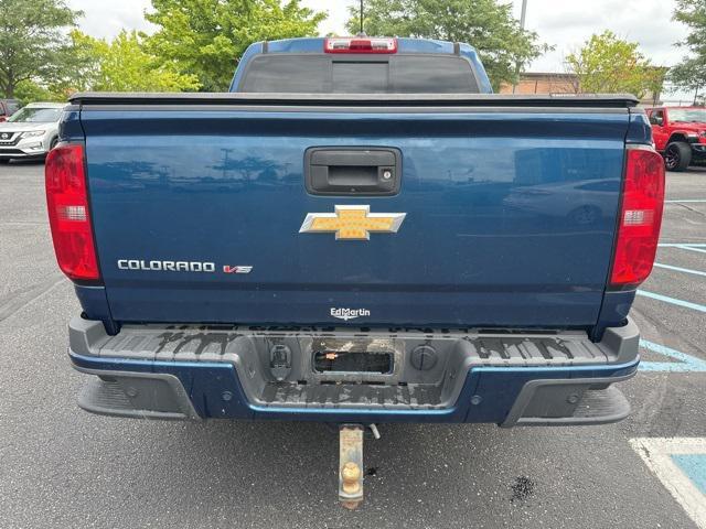 Photo of 2019 Pacific Blue Metallic Chevrolet Colorado