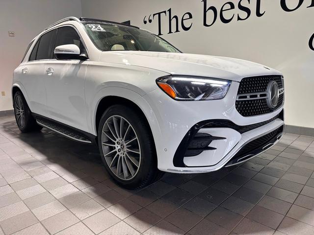 Photo of 2024 Polar White Mercedes-Benz GLE 450 Plug-In Hybrid