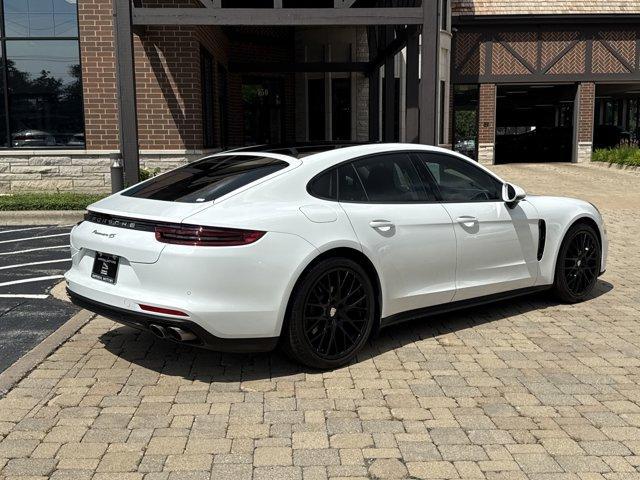 Photo of 2018 White Porsche Panamera