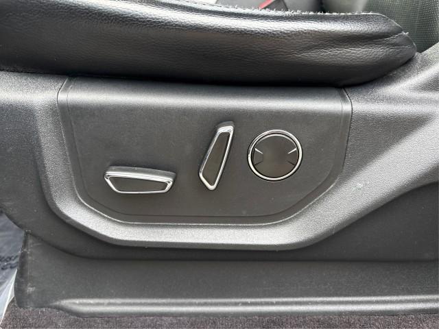 Photo of 2016 WHITE PLATINUM MET TRI-COAT Ford F-150