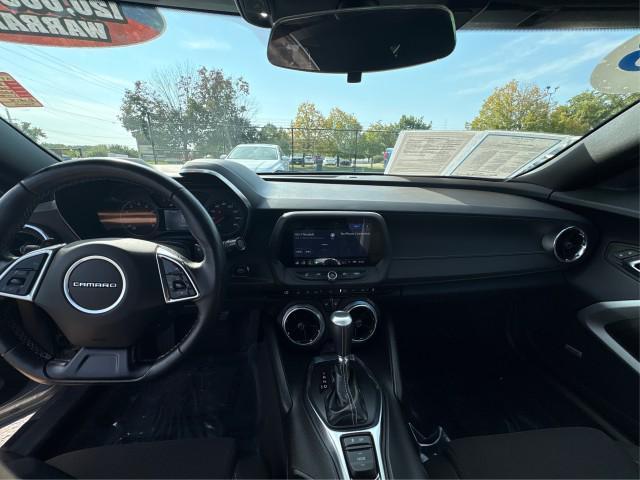 Photo of 2023 Sharkskin Metallic Chevrolet Camaro