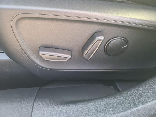Photo of 2025 STAR WHITE METALLIC TRI-COAT Ford Escape PHEV