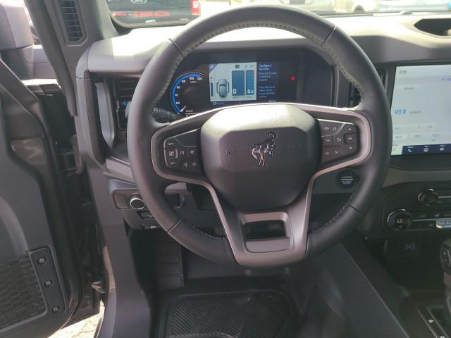 Photo of 2024 CARBONIZED GRAY METALLIC Ford Bronco